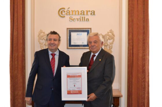 Entrega del Certificado Garantía Cámara a La Rinconada