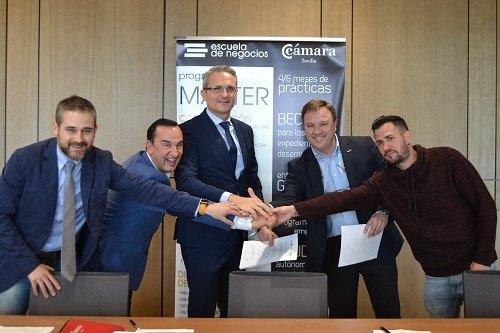 Primera especialización en periodismo de motorr