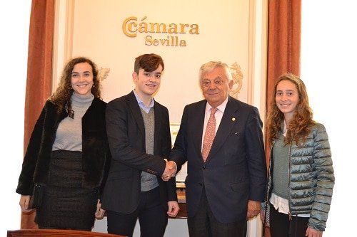 ENCUENTRO DE JÓVENES EUROPEOS EN LA CÁMARA DE COMERCIO