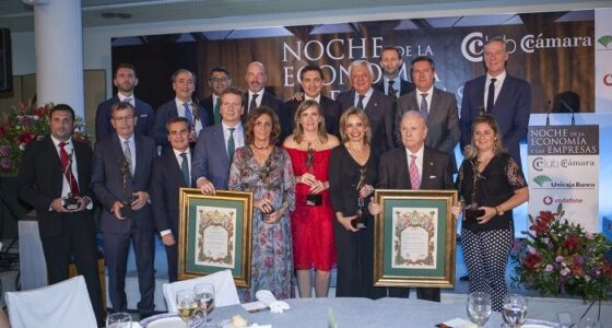 NOCHE DE LA ECONOMÍA Y LAS EMRPESAS