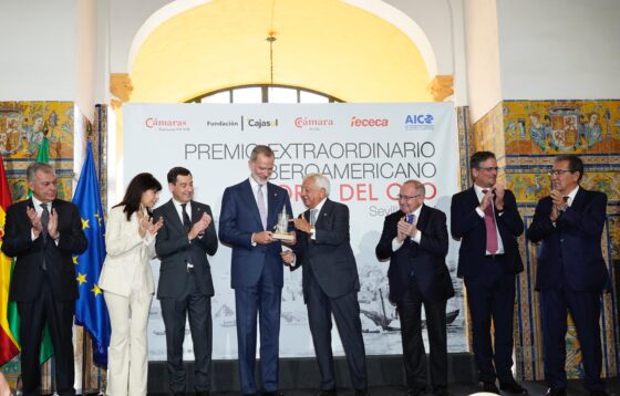 S.M. el Rey recibe el Premio Extraordinario Iberoamericano Torre del Oro