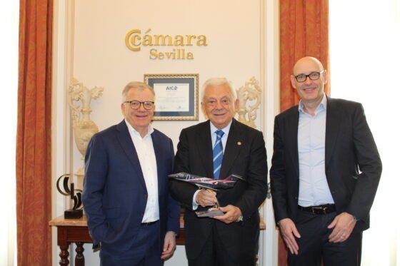Visita del presidente de Pilatus Aircraft