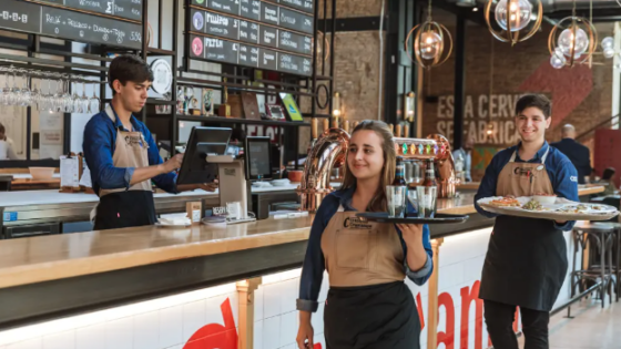Cámara y Fundación Cruzcampo amplían su oferta formativa en hostelería para jóvenes y colectivos vulnerables