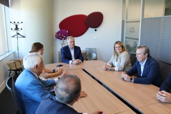 El alcalde se reúne con la nueva directora del SCCB